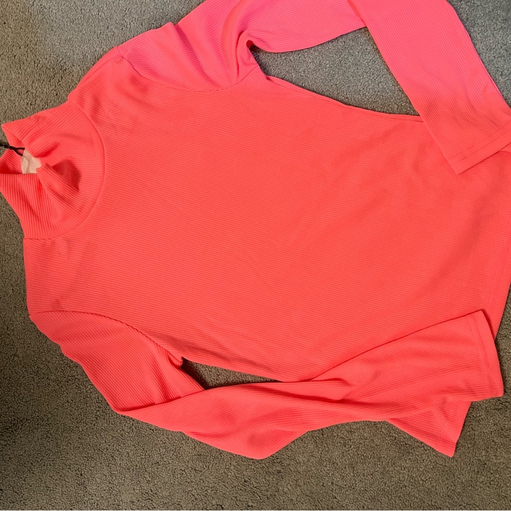 Hot pink thin turtleneck